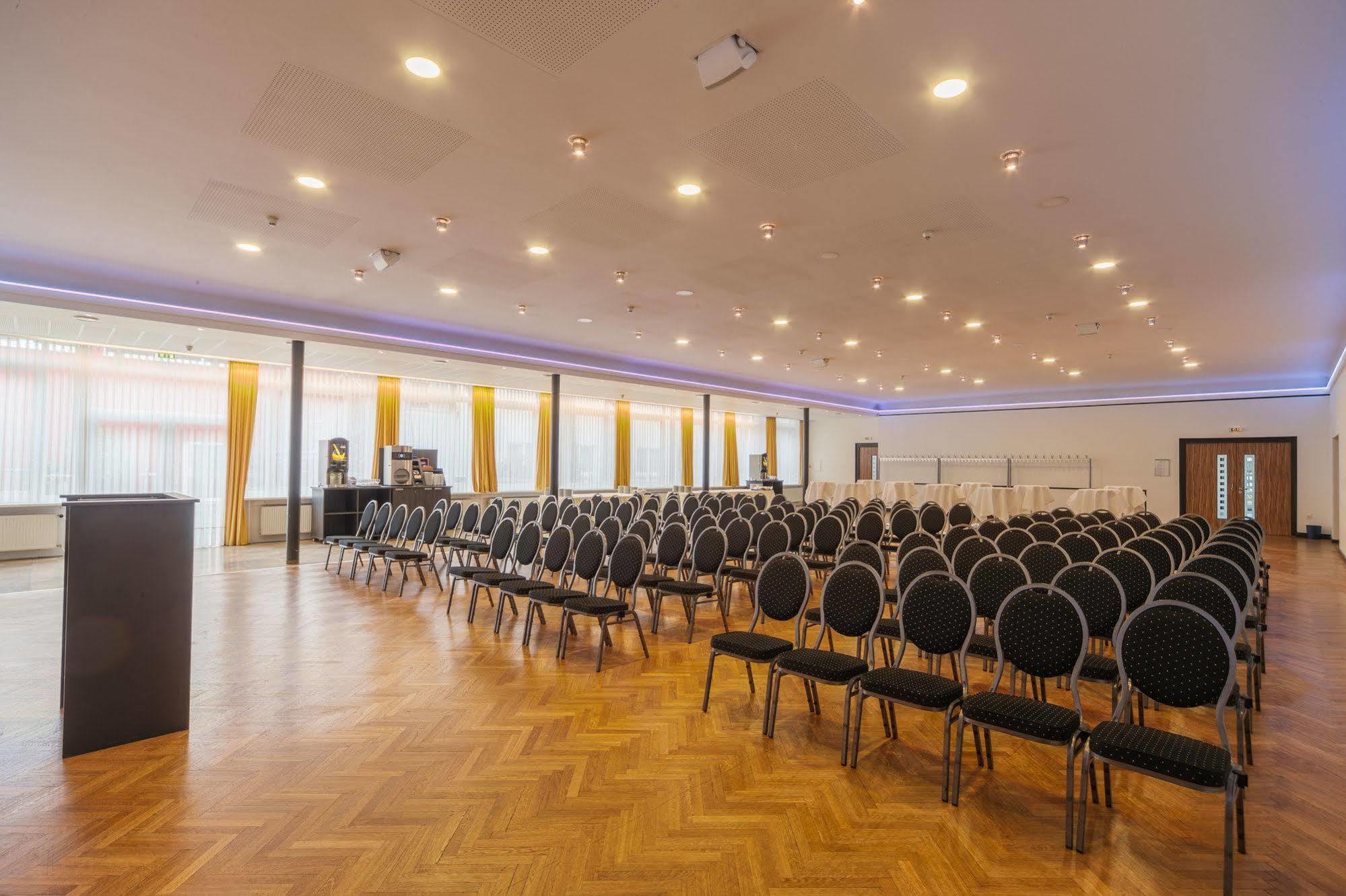 Designhotel + Congresscentrum Wienecke Xi. Hannover Bagian luar foto