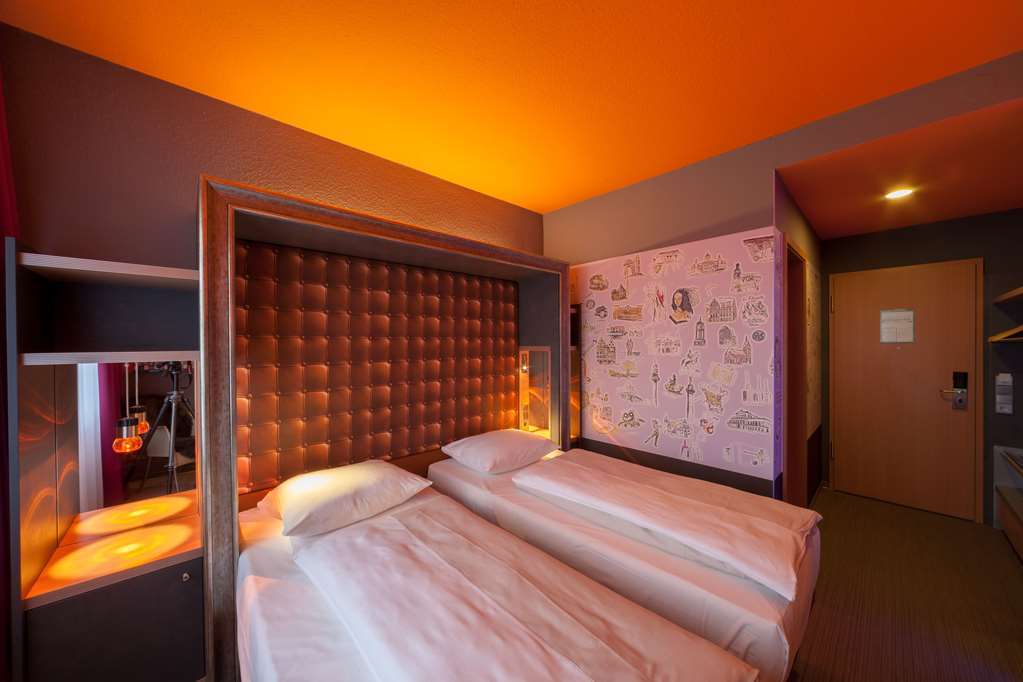 Designhotel + Congresscentrum Wienecke Xi. Hannover Ruang foto